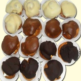 Middel chocoladebolletjes melk wit of puur chocolade